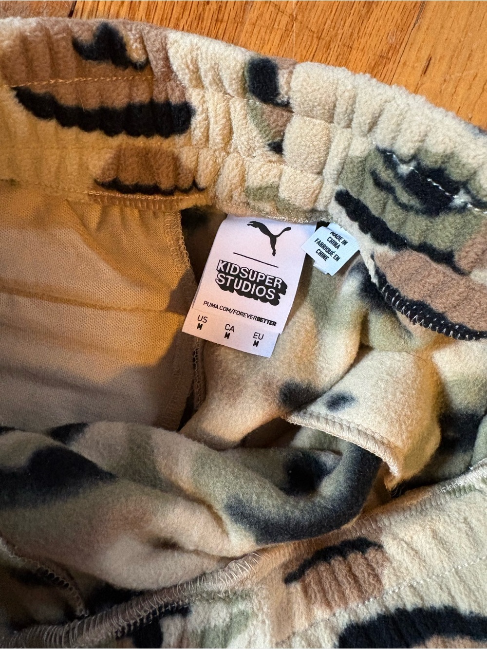 KidSuper Puma Beige Camo Face Print Fleece Jogger Pants - Picture 3 of 5